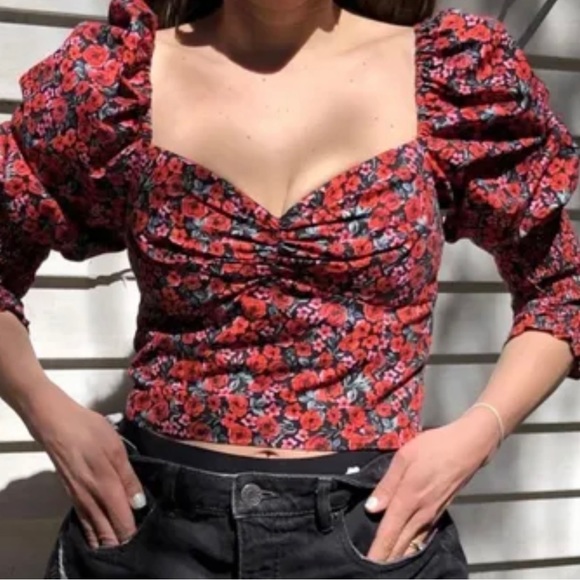 Zara Tops - Zara Floral Puff Sleeve Top Size Large New With Tags Sweetheart Neckline Cropped